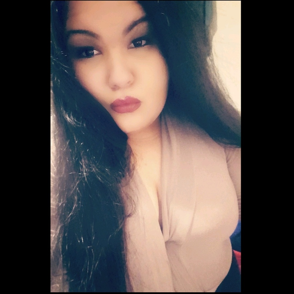 Meet your Posher, Angelica